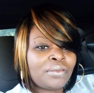 Meet your Posher, Aleisha